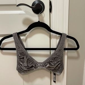 SKIMS Velvet Bra tags have been removed